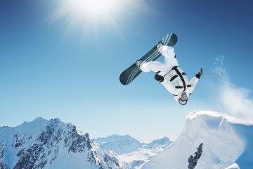 开云下载-鏖战中的破局者，贝林厄姆用一剑封喉回应世界