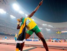 开云体育官方网站-塞维利亚轻取那不勒斯，坚韧体系的胜利与超级前锋的困境