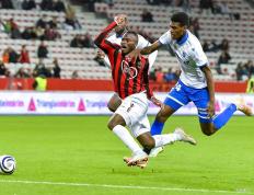 开云体育下载-乌迪内斯大胜对手，士气高昂蓄力冲击前列