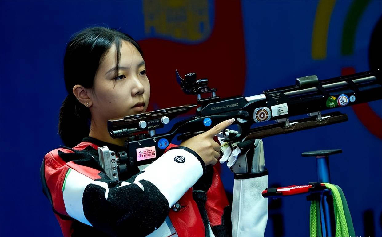 开云体育下载-法国女子射击选手实力出众夺冠