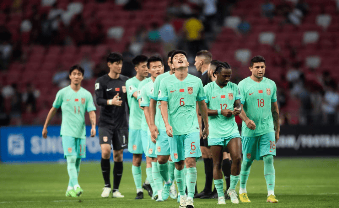 开云体育app-国内足球劲爆对决，谁能占据主动权？