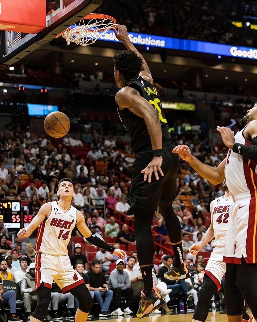 开云体育下载-包含冰岛球队惜败，愿再战夺取胜利的词条