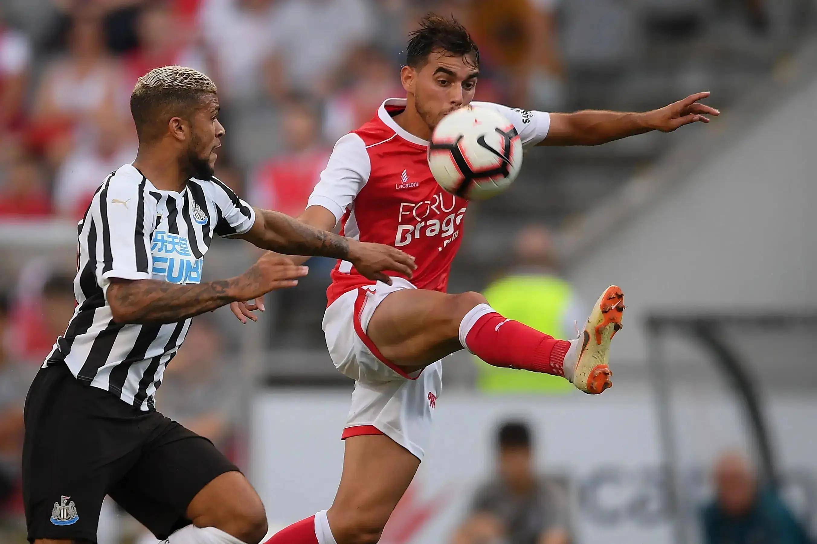 开云平台-拜仁慕尼黑压制对手，战绩蓬勃发展