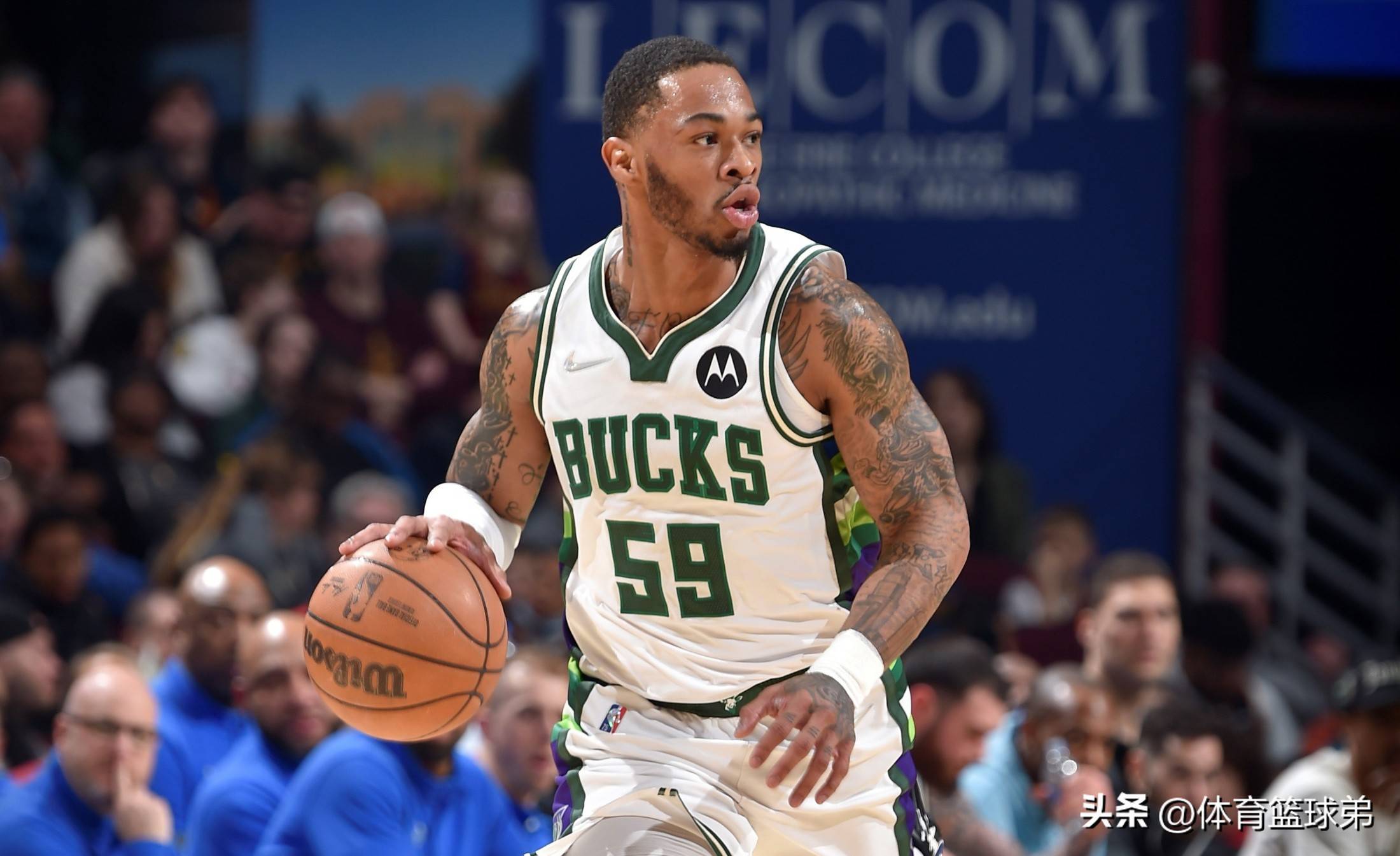 开云体育平台APP-雄鹿队主场实现大胜，球员状态飙升