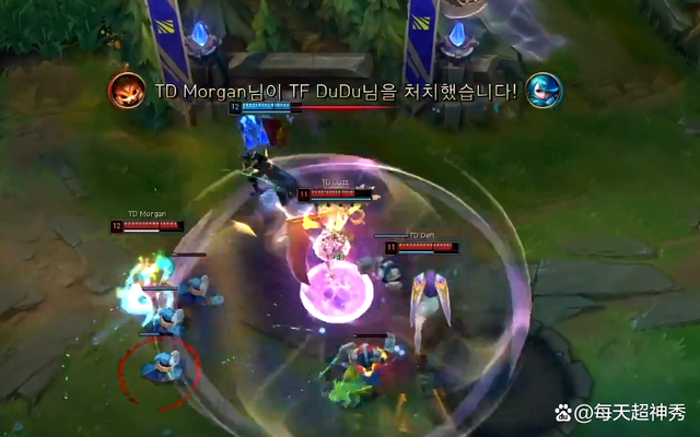 开云体育中国-LGD横扫NS，Deft打出惊人五杀焦点之战入围赛，让粉丝疯狂欢呼