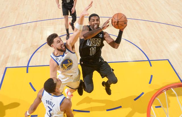 开云体育登录-篮网客场逆转湖人，欧文砍下30分带队取胜