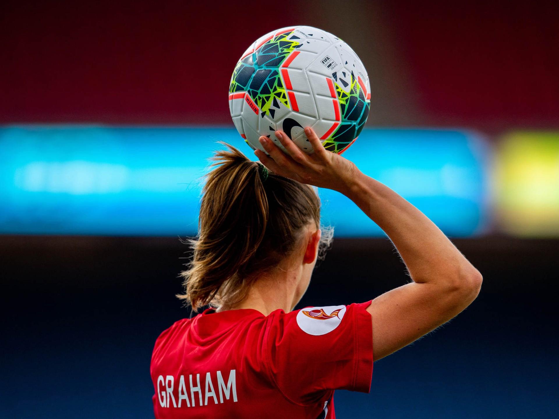 开云体育官方网站-瑞士女足取得开门红，迈出成功第一步