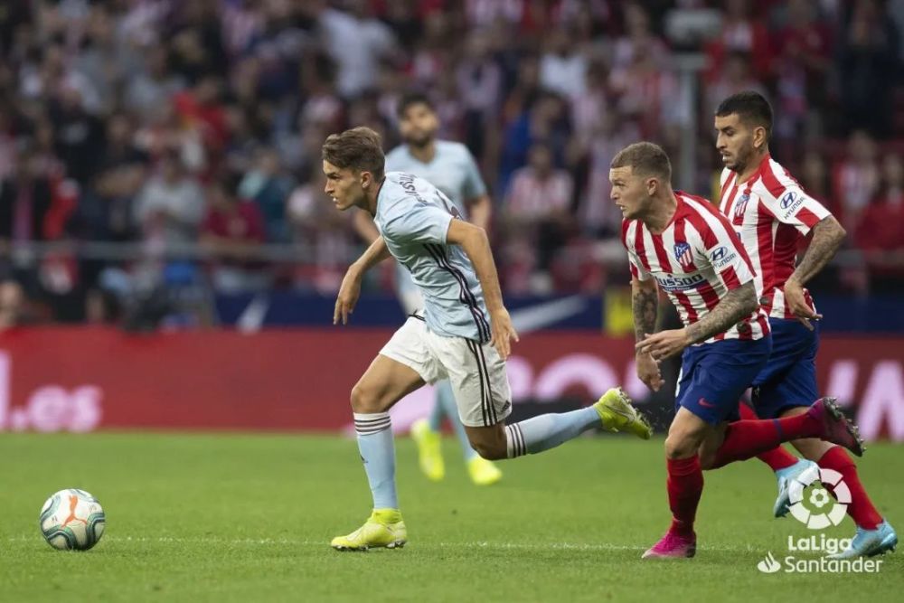 开云体育平台APP-查尔斯豪登主场大捷，稳固保级位置